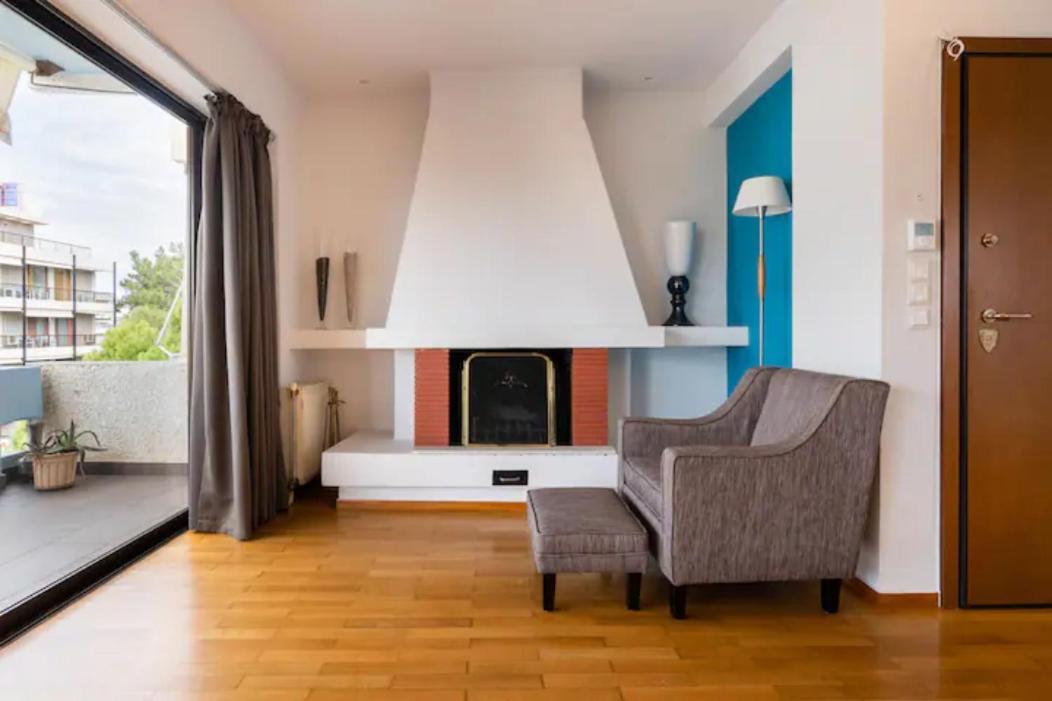 Βright Walled Designed Apt In Glyfada Center Ateny Zewnętrze zdjęcie