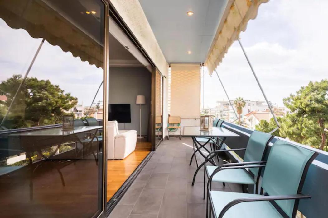 Βright Walled Designed Apt In Glyfada Center Ateny Zewnętrze zdjęcie